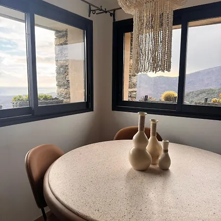 Vakantiehuis Domaine Colonna-Santini Gite Avec Piscine & Spa, Vue Mer Et Montagnes *