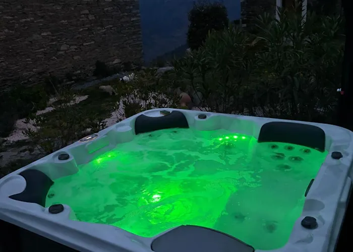 Casa vacanze Domaine Colonna-santini Avec Piscine & Spa, Vue Et Montagnes