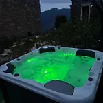 度假居 Domaine Colonna-santini Avec Piscine & Spa, Vue Et Montagnes