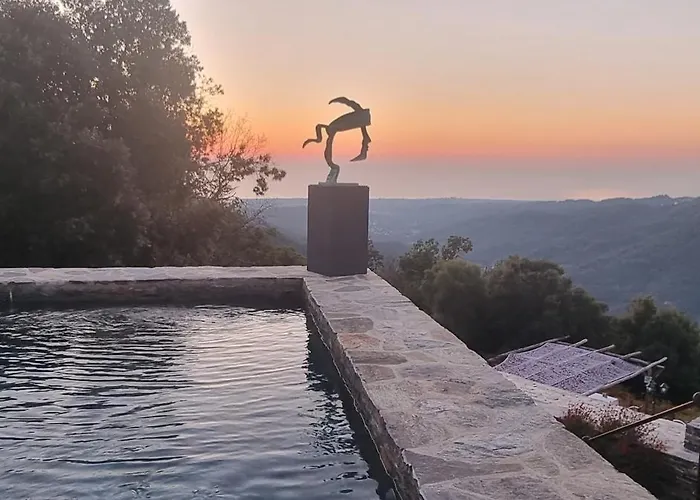 Domaine Colonna-santini Avec Piscine&spa, Vue Et Montagnes Hébergement de vacances