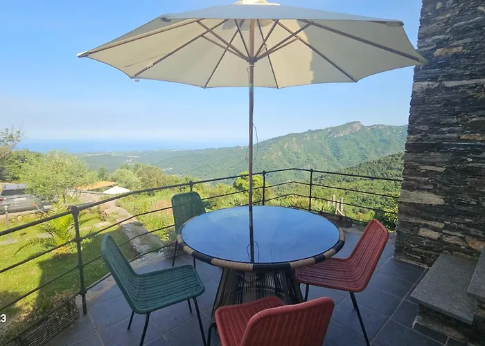 Domaine Colonna-santini Avec Piscine&spa, Vue Et Montagnes Hébergement de vacances *